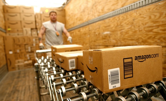 Περισσότερες από 100.000 εποχιακές θέσεις εργασίας από την Amazon για την εορταστική περίοδο του 2015