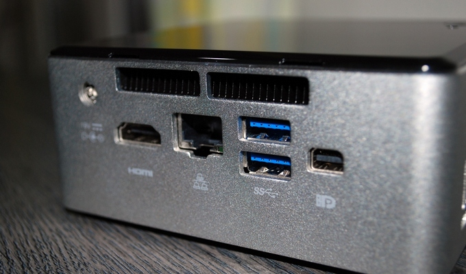 Intel NUC Kit NUC6i3SYH Mini Review