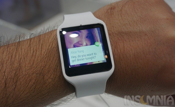 Νέες "φορετές" συσκευές Sony SmartWatch 3 και SmartBand Talk (hands-on videos)