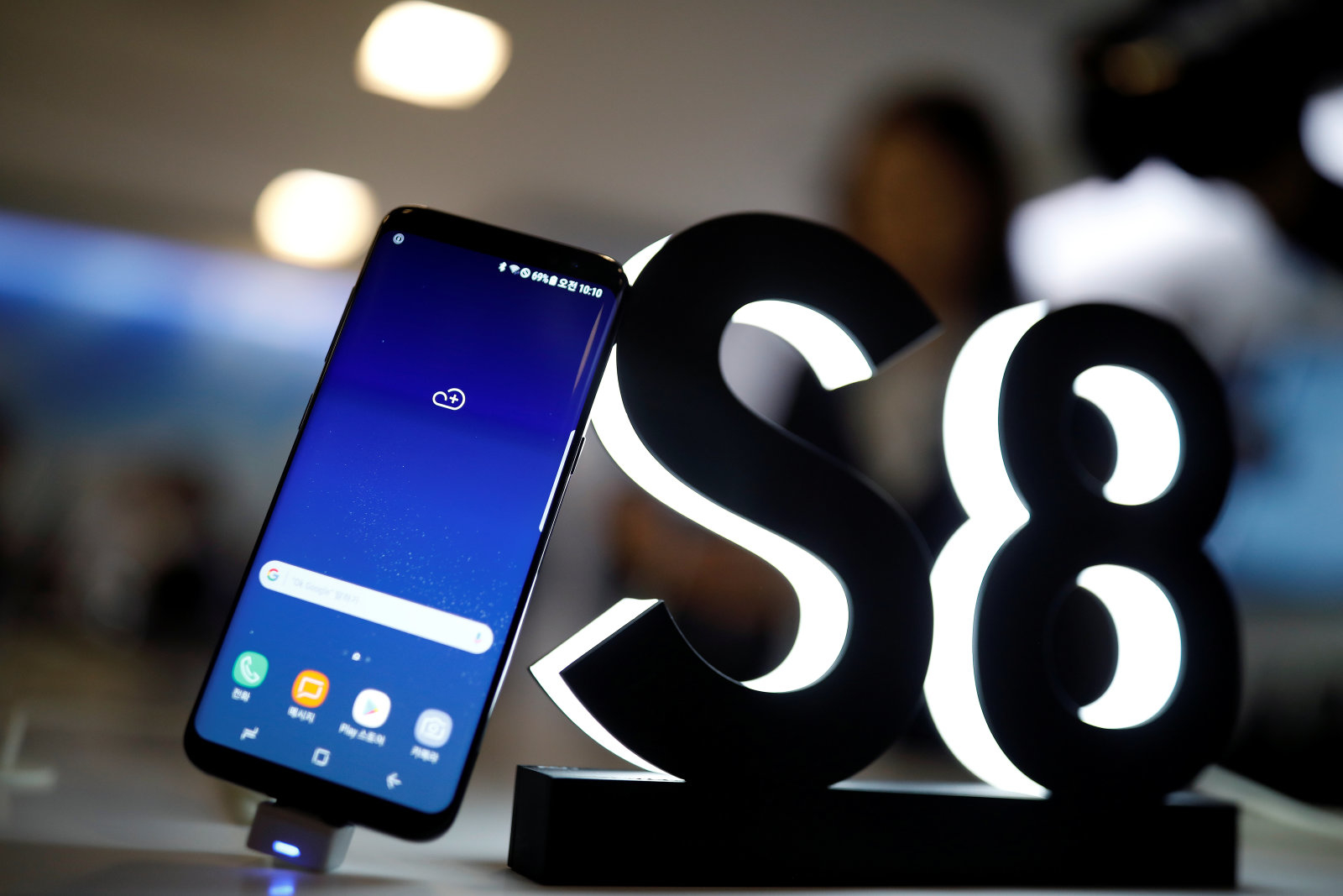 Πωλήσεις ρεκόρ σημειώνει το Galaxy S8 παρά το φιάσκο με το Galaxy Note 7