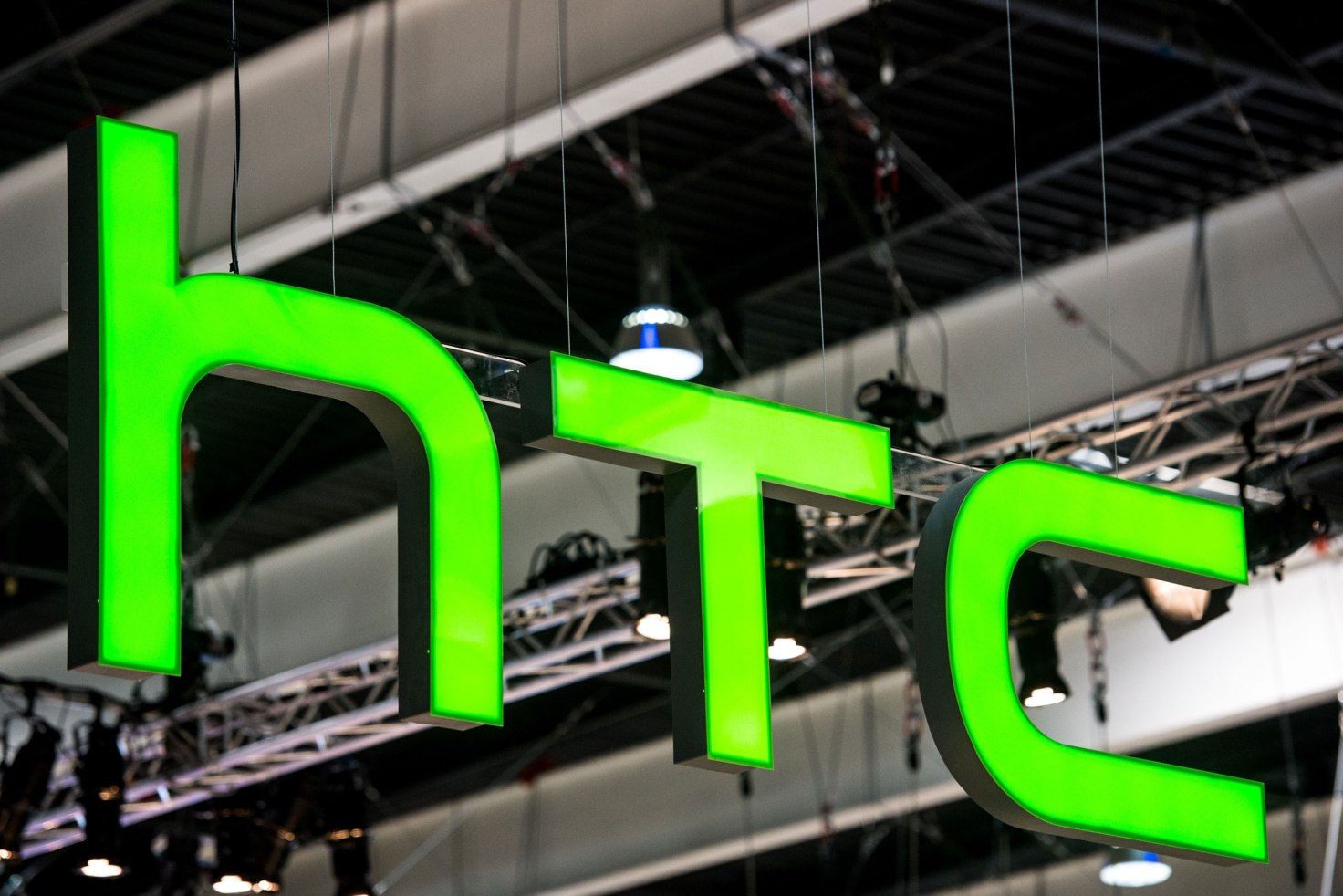 Η Google εξαγοράζει με 1.1δισ δολάρια την ομάδα της HTC που είναι υπεύθυνη για τα Pixel smartphones