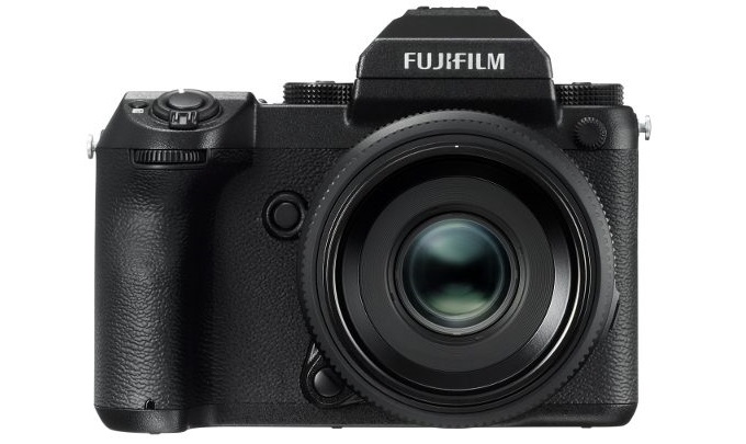 Για την δημιουργία της GFX 50S, η Fujifilm τοποθέτησε έναν αισθητήρα 51MP στο σώμα μίας mirrorless