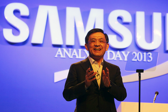 Samsung: Δέσμευση για σημαντικές βελτιώσεις στο λογισμικό των συσκευών της