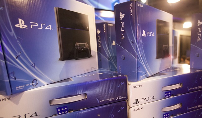 PlayStation 4: Ρεκόρ με 1 εκ. πωλήσεις σε 24 ώρες, χωρίς να λείπουν τα προβλήματα