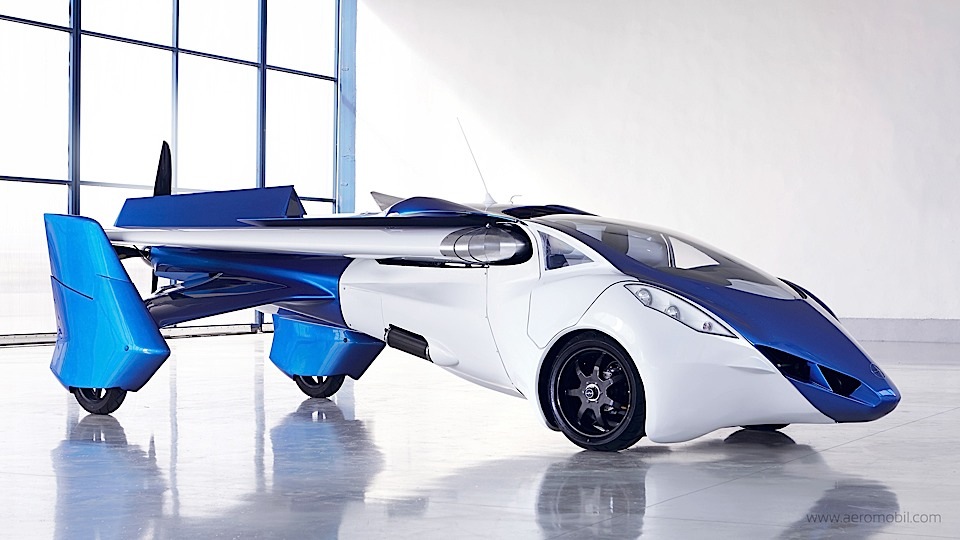 Ιπτάμενα αυτοκίνητα μέχρι το 2017 θέλει να λανσάρει στην αγορά η AeroMobil