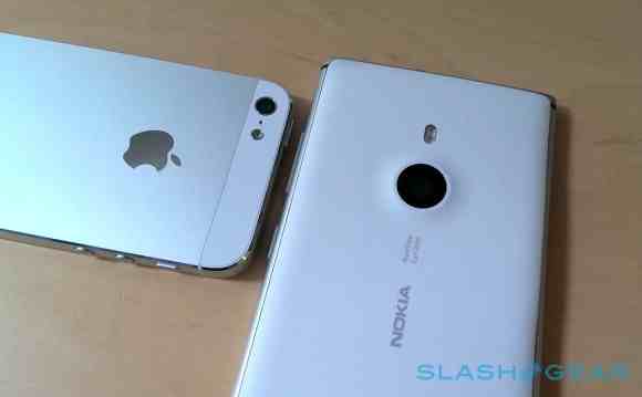Nokia: Νέα διαφήμιση, Lumia 925 εναντίον iPhone 5