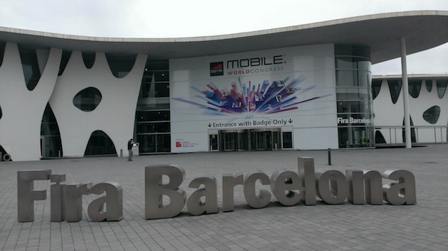 Hola από Bαρκελώνη για την MWC 2013