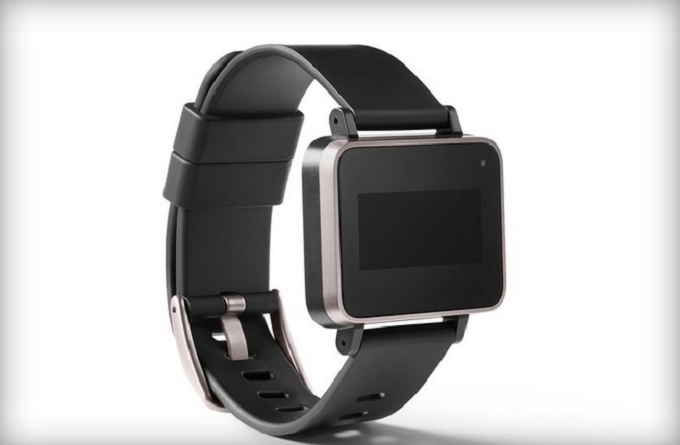 Η Google εργάζεται πάνω σε ένα νέο health wristband