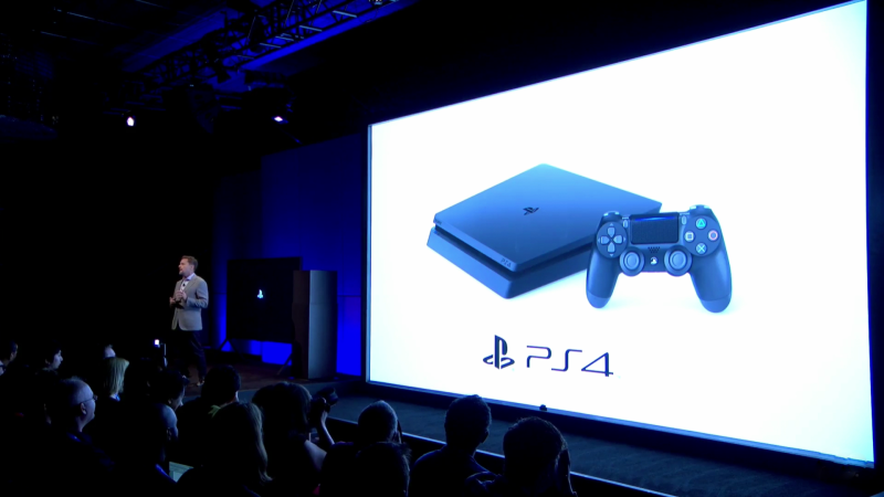 Το νέο Sony PlayStation 4 Slim κυκλοφορεί στις 15 Σεπτεμβρίου με τιμή €299