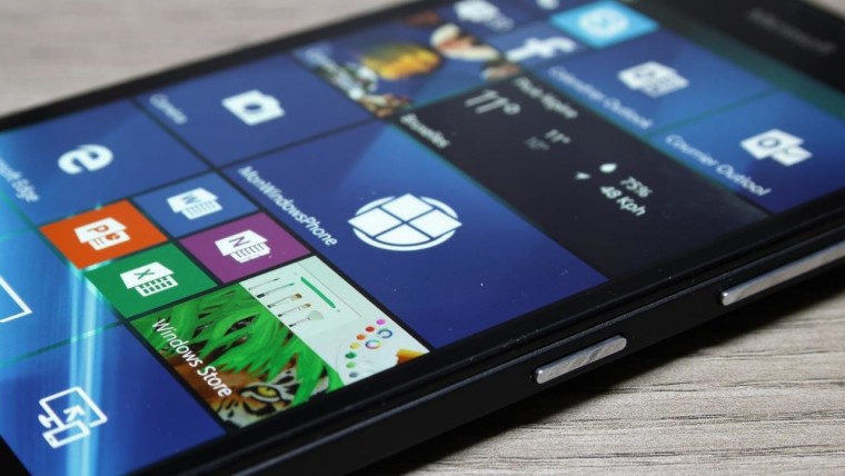 Η HP ετοιμάζει για το MWC το “Falcon”, ένα Windows 10 phone με Snapdragon 820