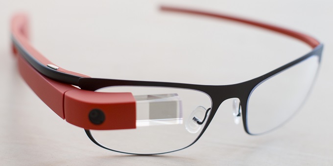 Η Google τερματίζει το πρόγραμμα Glass Explorer. Καταναλωτικό προϊόν σύντομα η συσκευή Google Glass