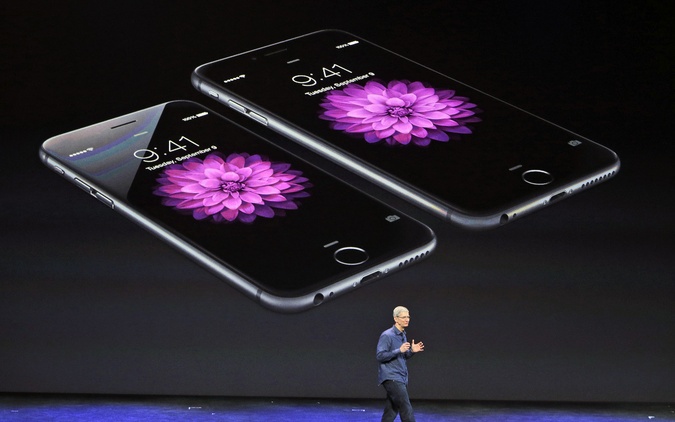 Τριπλάσιες πωλήσεις σημειώνει το iPhone 6 σε σχέση με το iPhone 6 Plus