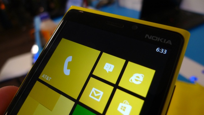 Nokia Lumia 920 - Πρώτη Επαφή (video)