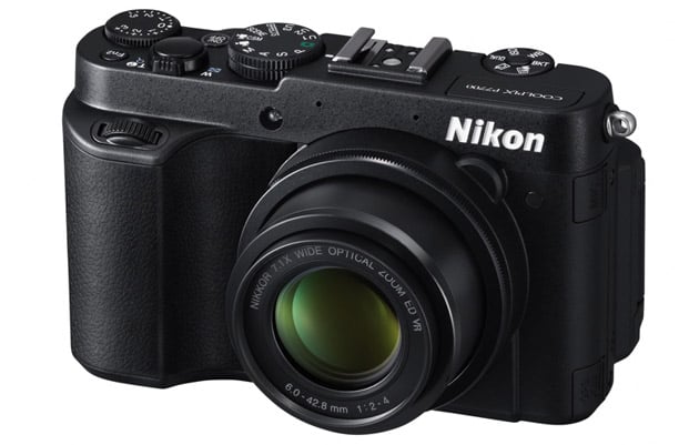 Nikon: Προβλήματα με μπαταρίες άλλων κατασκευαστών έπειτα από update