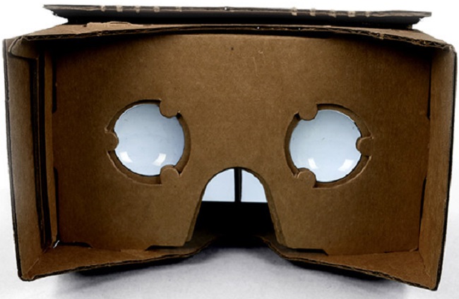 Η Google παρουσίασε το Cardboard, και η εικονική πραγματικότητα έγινε... mainstream