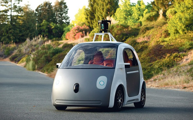Η Google θα φτιάξει αυτοκίνητα, χωρίς οδηγό, τιμόνι και φρένα