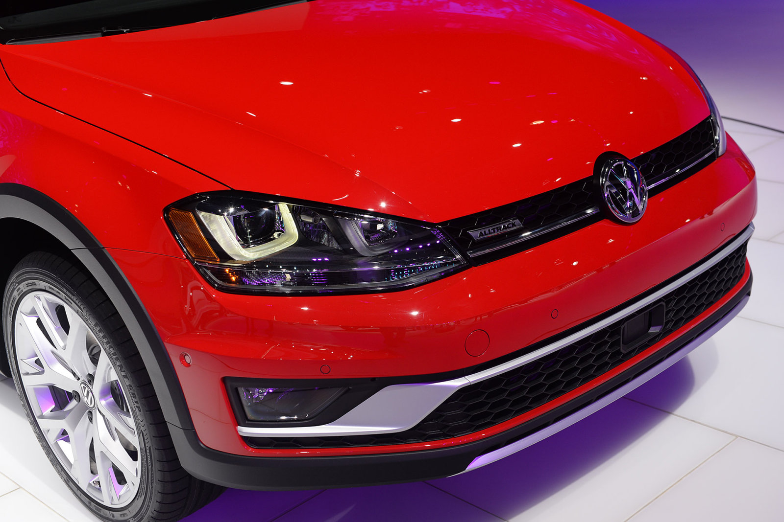 Μέτρα ενάντια σε χώρες μέλη λαμβάνει η Ευρωπαϊκή Ένωση για το σκάνδαλο με την Volkswagen