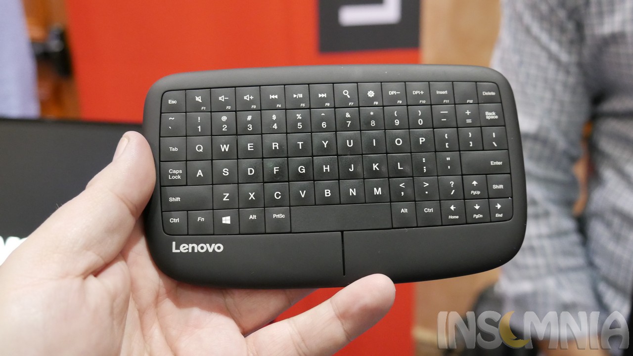 Η Lenovo αποκάλυψε το 500 Multimedia Controller με υποστήριξη Windows 10 gestures