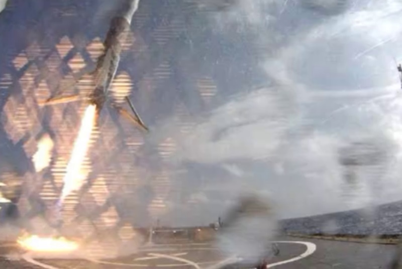 Για 2η φορά ο Falcon 9 της SpaceX αποτυγχάνει να προσγειωθεί. Αλλά η επιτυχία είναι κοντά...