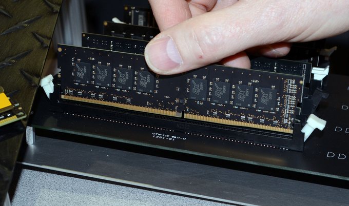 Σύντομα στην αγορά οι πρώτες DDR4 μνήμες από την Crucial