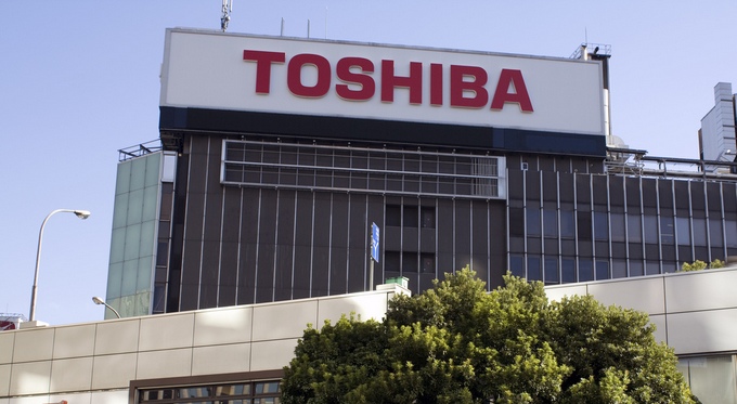 Απώλειες $5,4 δισεκατομμυρίων για την Toshiba και απόλυση 7.800 υπαλλήλων