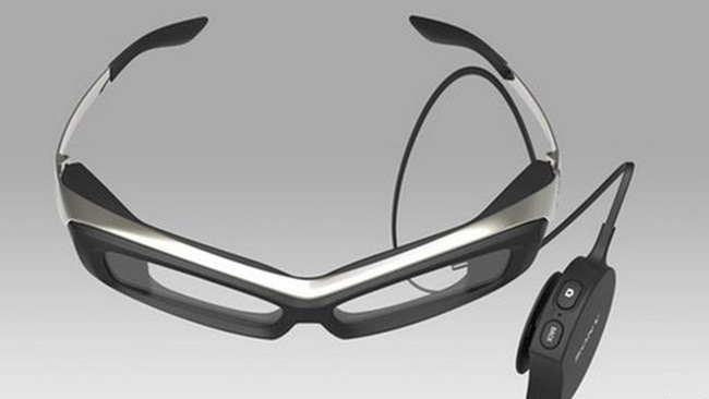 H Sony δέχεται προπαραγγελίες για τα δικά της "έξυπνα" γυαλιά