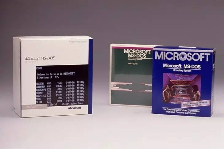 Έπαθλο 200.000 δολαρίων σε όποιον αποδείξει ότι το MS-DOS της Microsoft αποτελεί προϊόν αντιγραφής