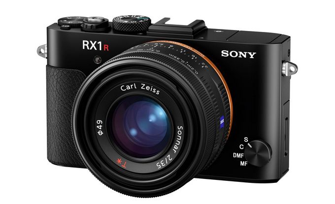 Sony RX1R II, μια full-frame κάμερα 42MP σε σώμα compact μηχανής