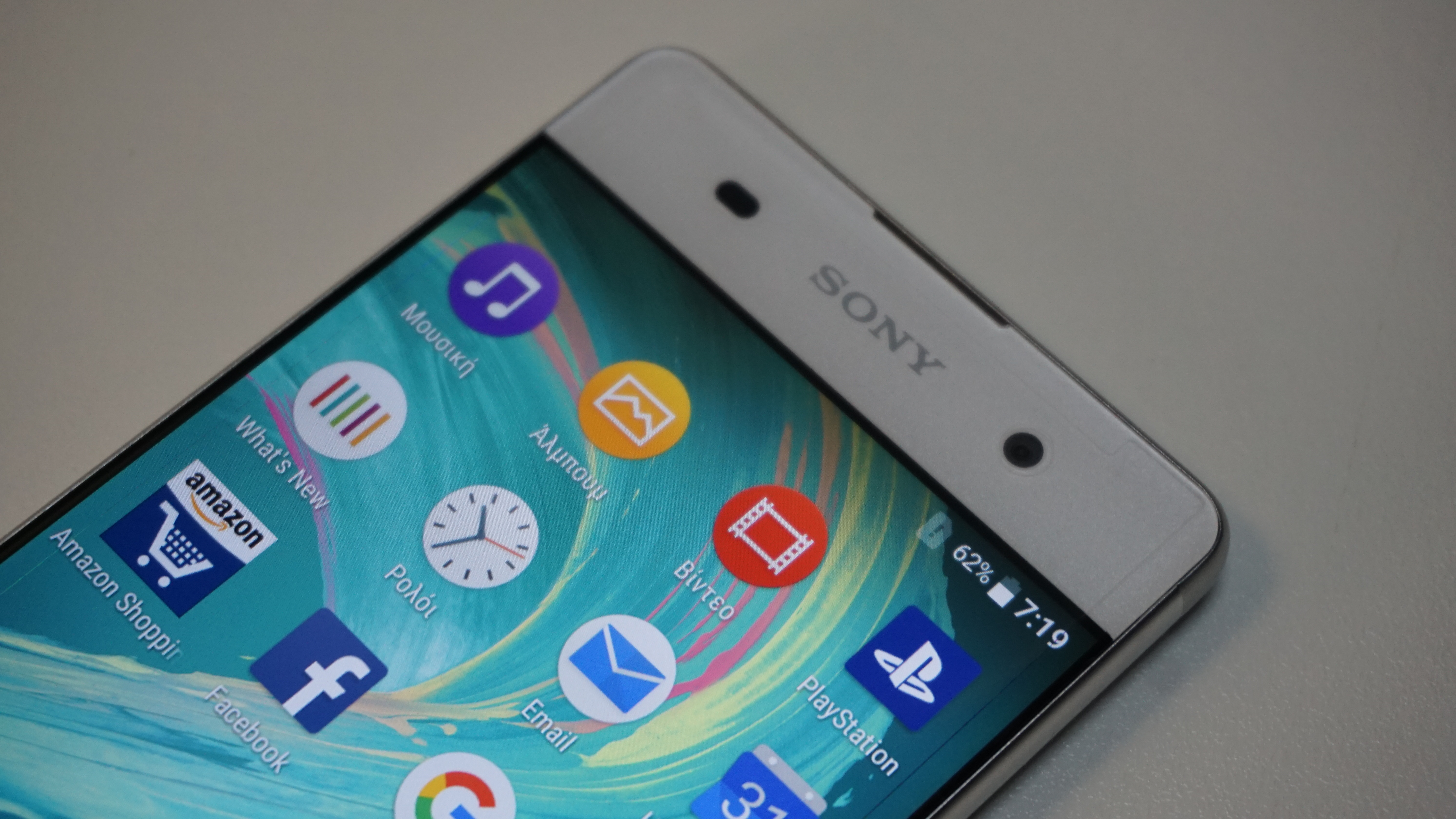 Sony Xperia XA Review