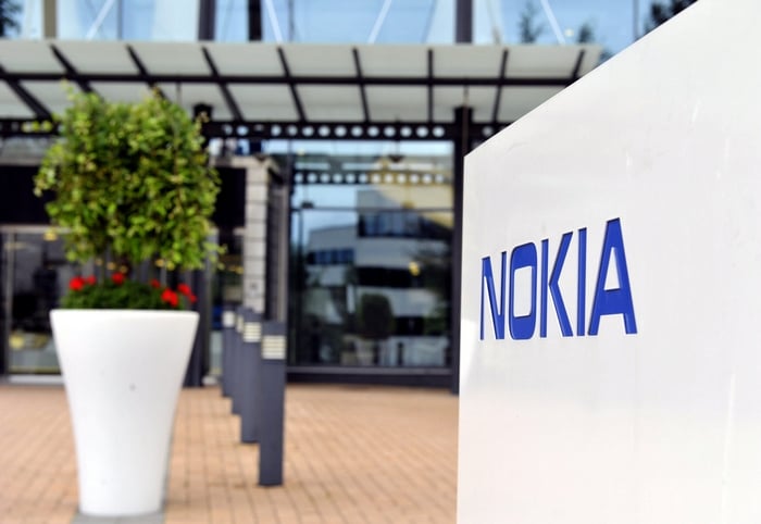 Η Nokia μηνύει την Apple για πολλές παραβιάσεις πνευματικών δικαιωμάτων