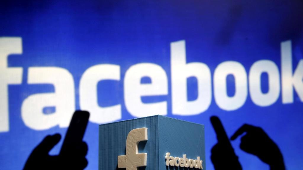Τρία κέντρα ψηφιακής εκπαίδευσης του Facebook στην Ευρώπη