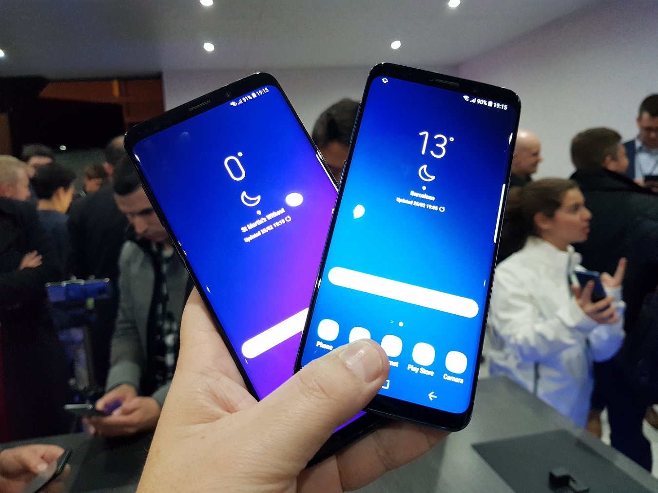 Τον Μάρτιο κυκλοφορούν τα νέα Galaxy S9 και Galaxy S9+ της Samsung με τιμές από €879 και €979 αντίστοιχα