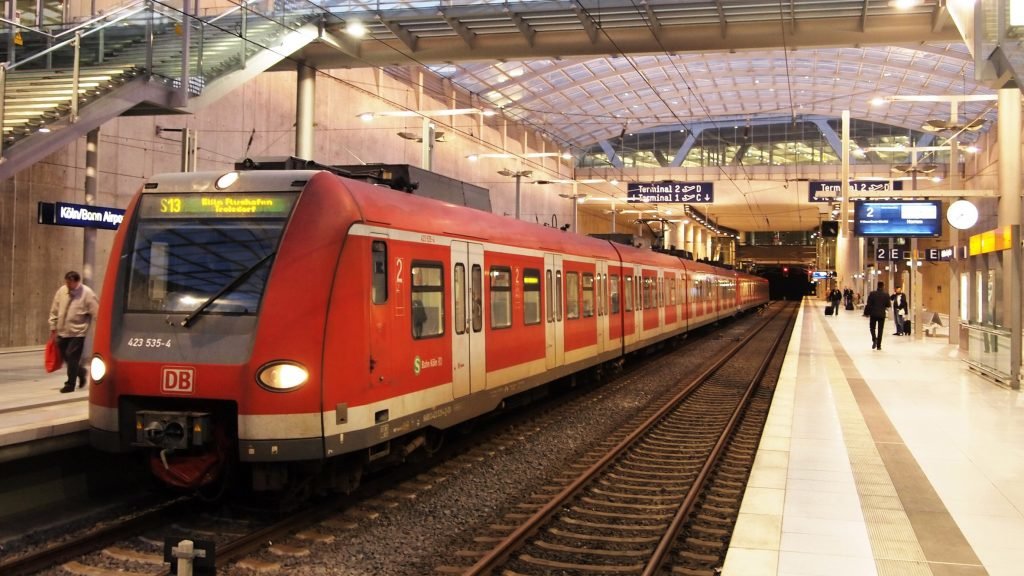 Πρόταση της γερμανικής κυβέρνησης για δωρεάν δημόσιες μεταφορές για την αντιμετώπιση της ρύπανσης