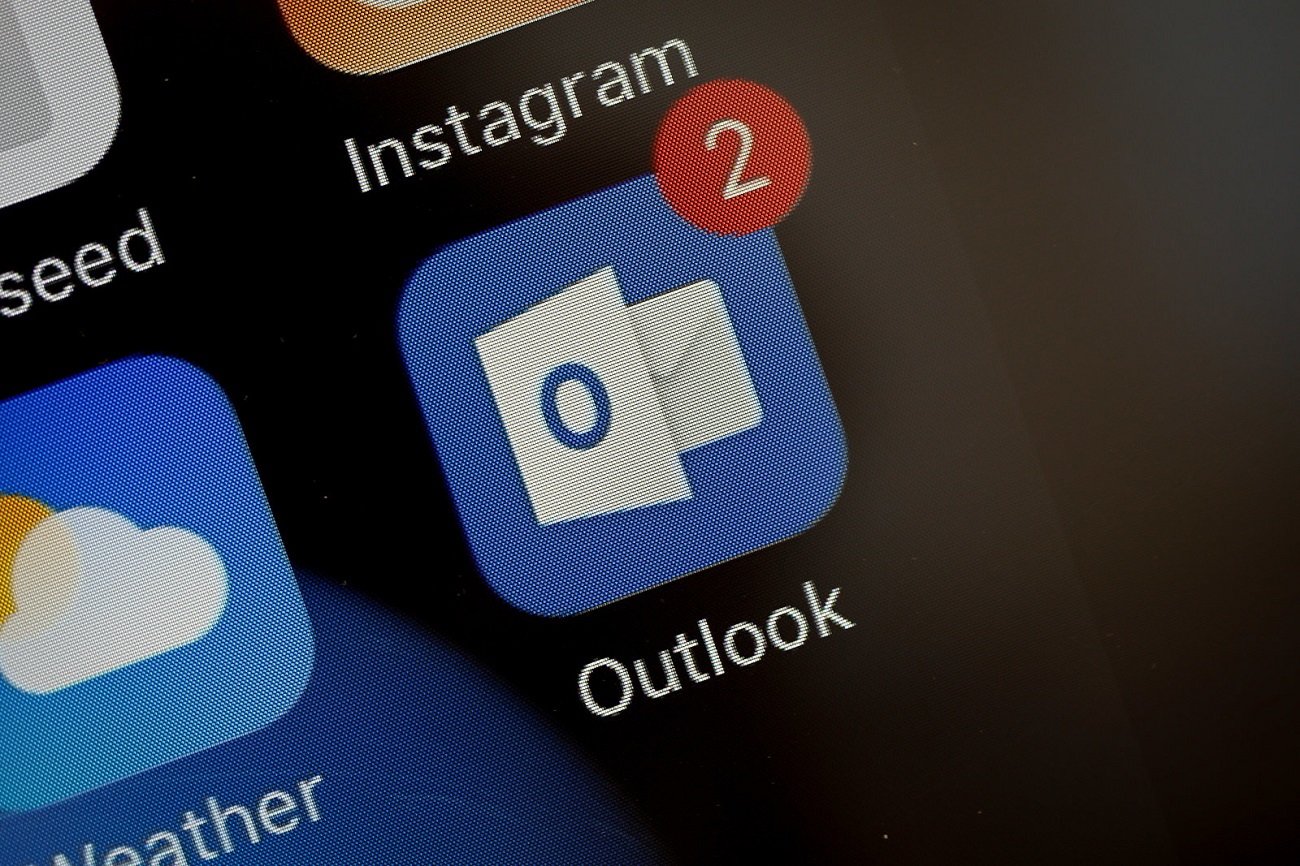 Η Microsoft δοκιμάζει αυτή τη περίοδο το Outlook στη πλατφόρμα mobile με ενσωματωμένη τη Cortana