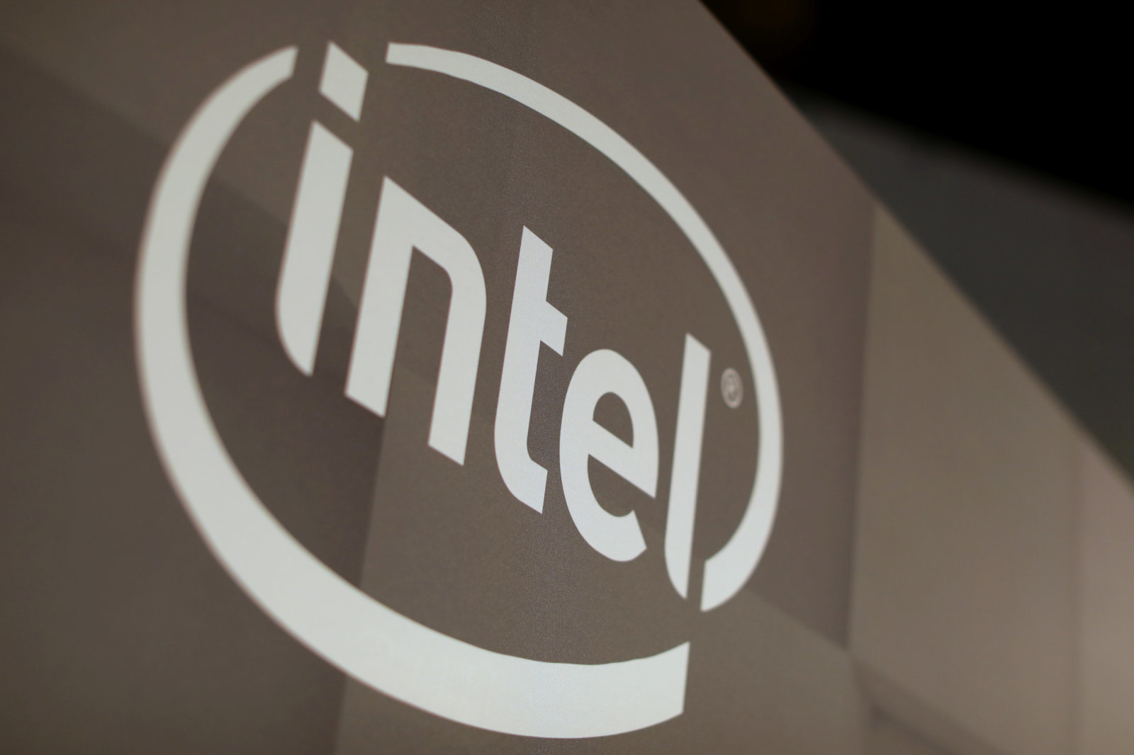 Η Intel επιτέλους ανακοίνωσε τον πρώτο της επεξεργαστή στα 10nm