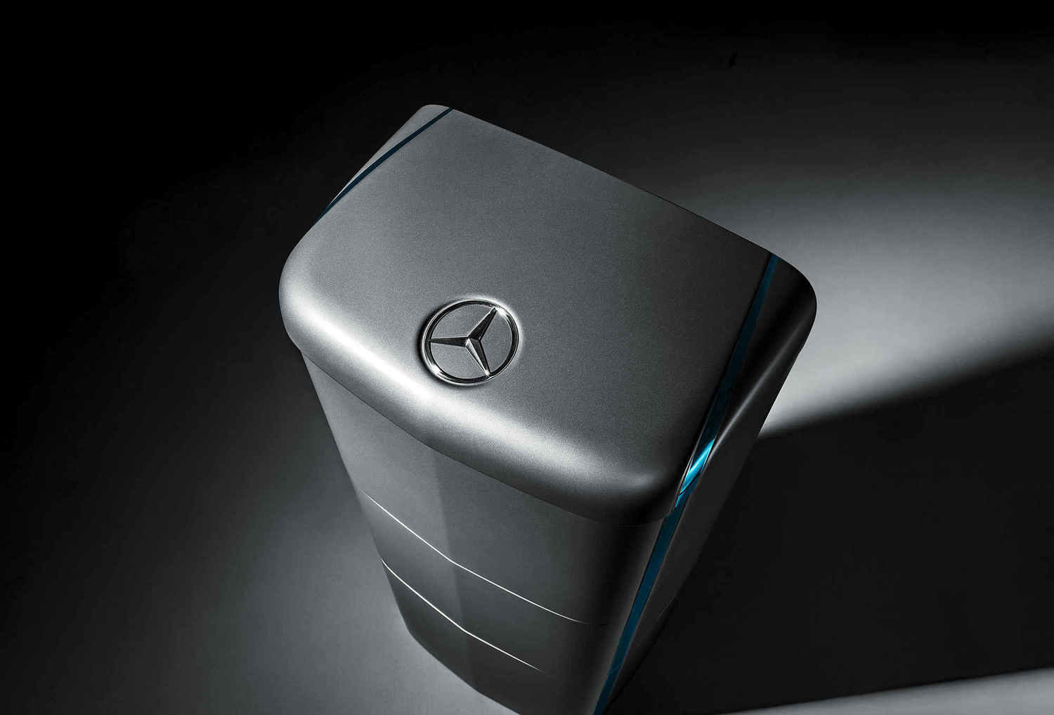 Τέλος η παραγωγή οικιακών μπαταριών από τη Mercedes-Benz