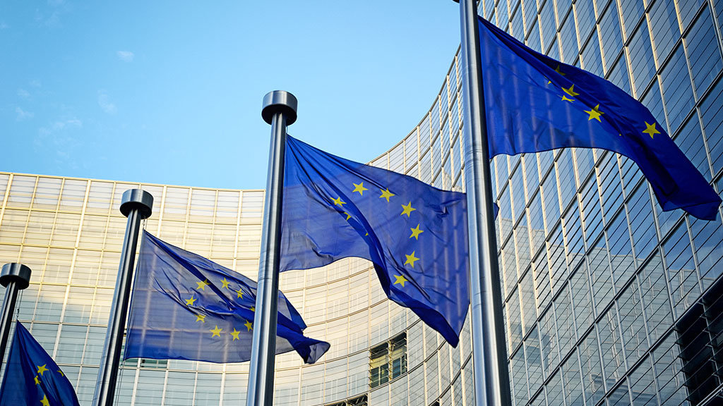 Πρώτο βήμα της Ε.Ε. για τον «φόρο στα link» και το φιλτράρισμα των αναρτήσεων των χρηστών
