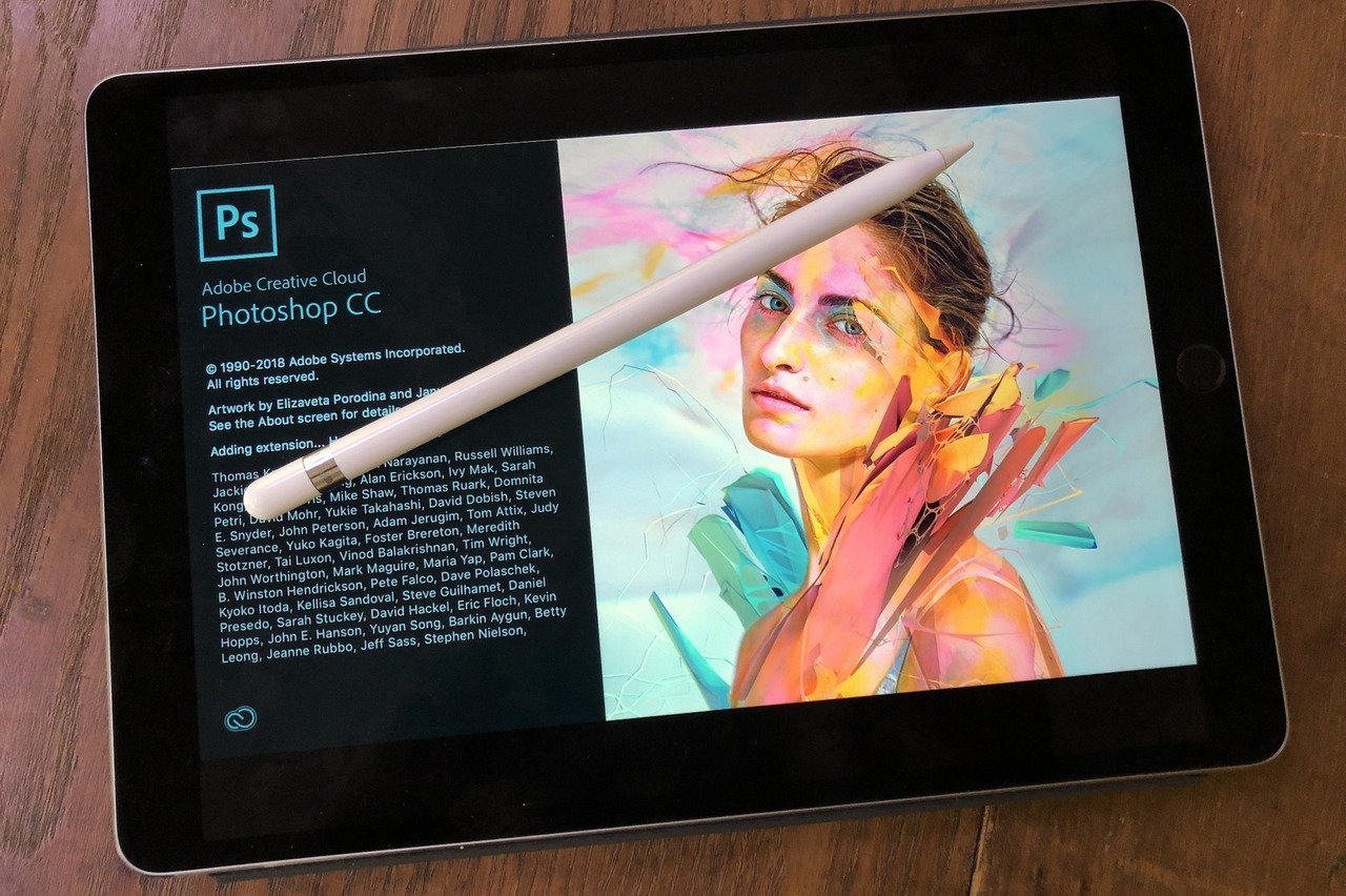 Την πλήρη έκδοση του Photoshop θα μεταφέρει στο iPad η Adobe