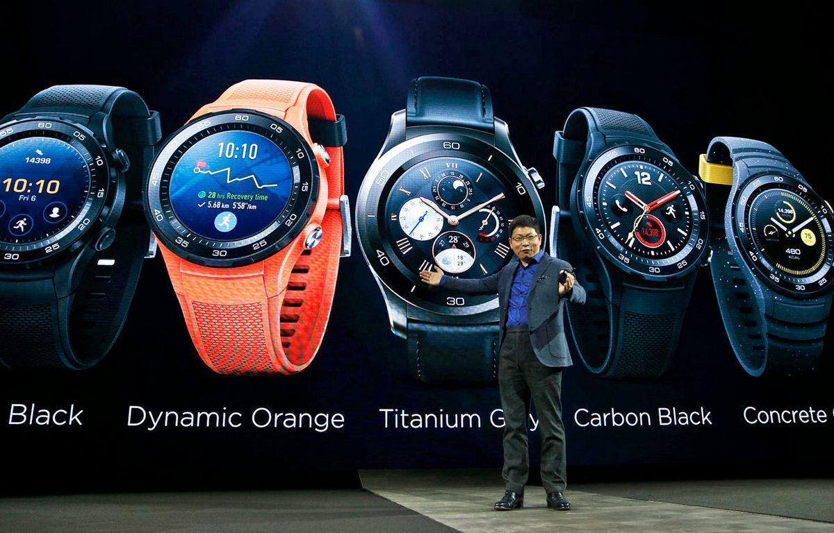 Η Huawei «πατεντάρισε» ένα smartwatch το οποίο διαθέτει «θήκη»  για ασύρματα ακουστικά