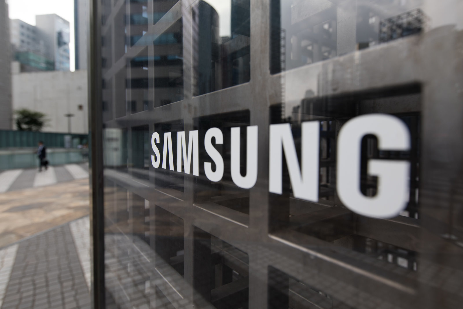 Στην Ινδία "άνοιξε" η Samsung το μεγαλύτερο εργοστάσιο κατασκευής smartphones στον κόσμο