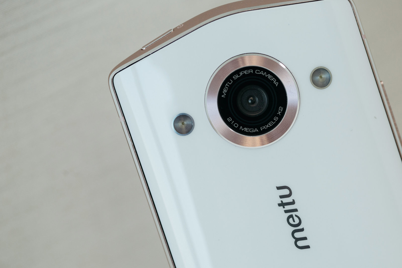Xiaomi: Στρατηγική συμφωνία με την selfie-focused εταιρεία κατασκευής smartphones Meitu