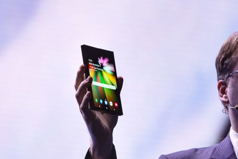 Το επερχόμενο foldable smartphone της Samsung με την οθόνη Infinity Flex ενδέχεται να κοστίζει $1770