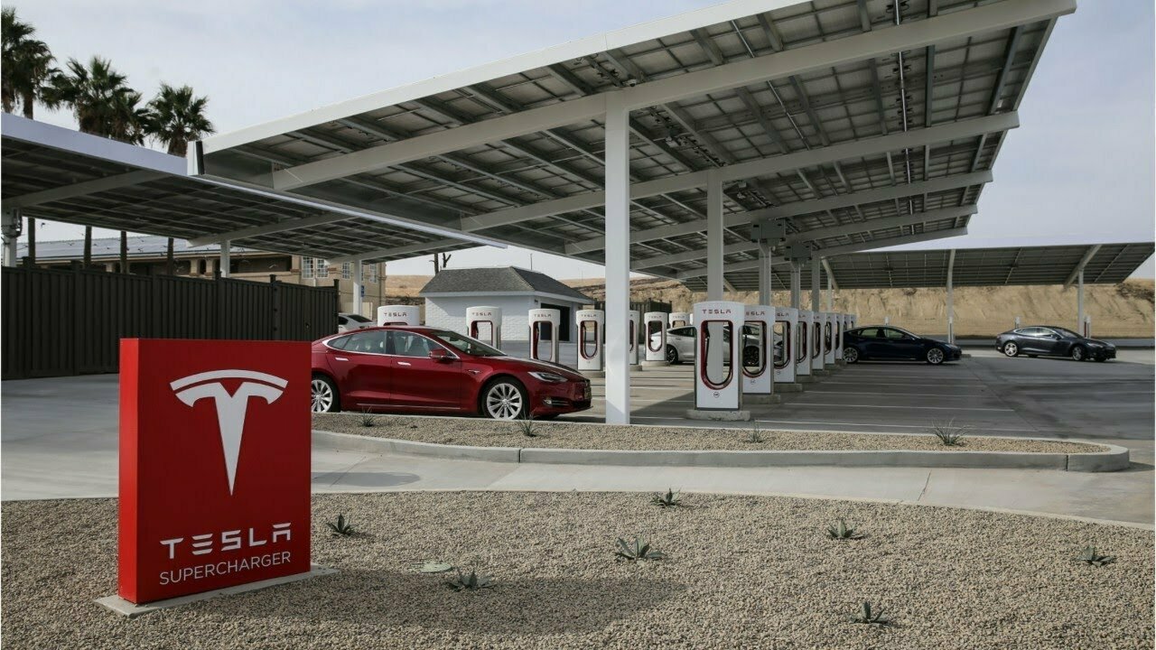 Η Tesla θα καλύψει όλη την Ευρώπη με superchargers μέσα στο 2019