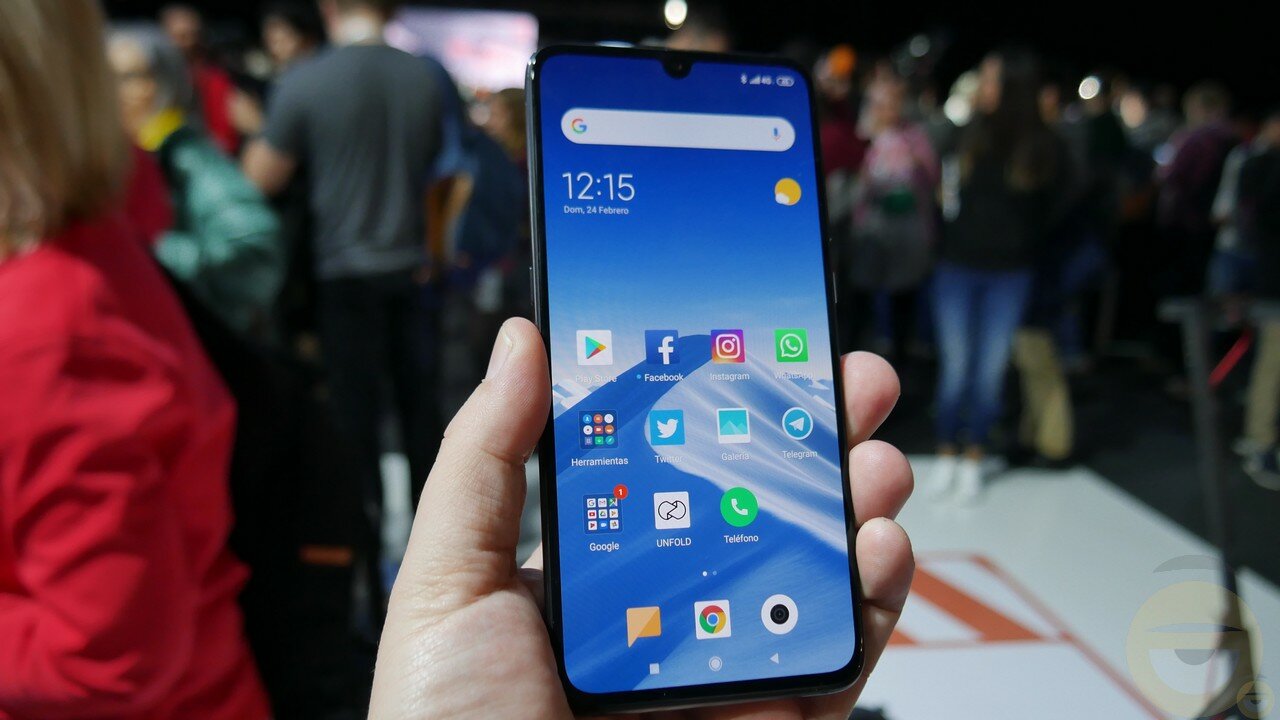 Περισσότερες πληροφορίες για "Με τιμή από €449, το Xiaomi Mi 9 προσγειώνεται στην Ευρώπη"
