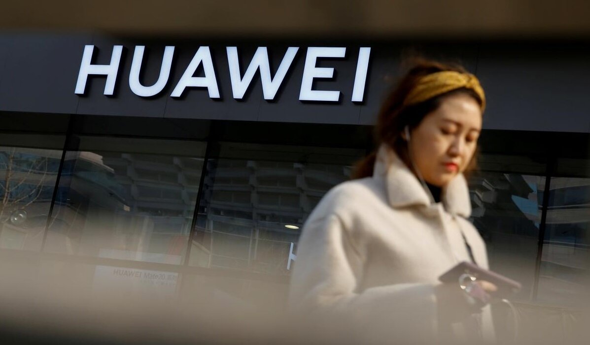 Η Ευρωπαϊκή Επιτροπή εξετάζει το ενδεχόμενο αποκλεισμού της Huawei από τις νέας γενιάς υποδομές 5G στην Ευρώπη