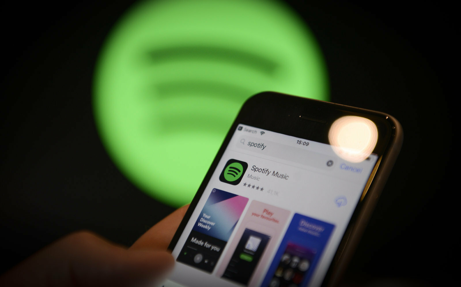 Spotify: Σε συζητήσεις για την εξαγορά της εταιρείας podcasting Gimlet Media έναντι $200 εκατομμυρίων