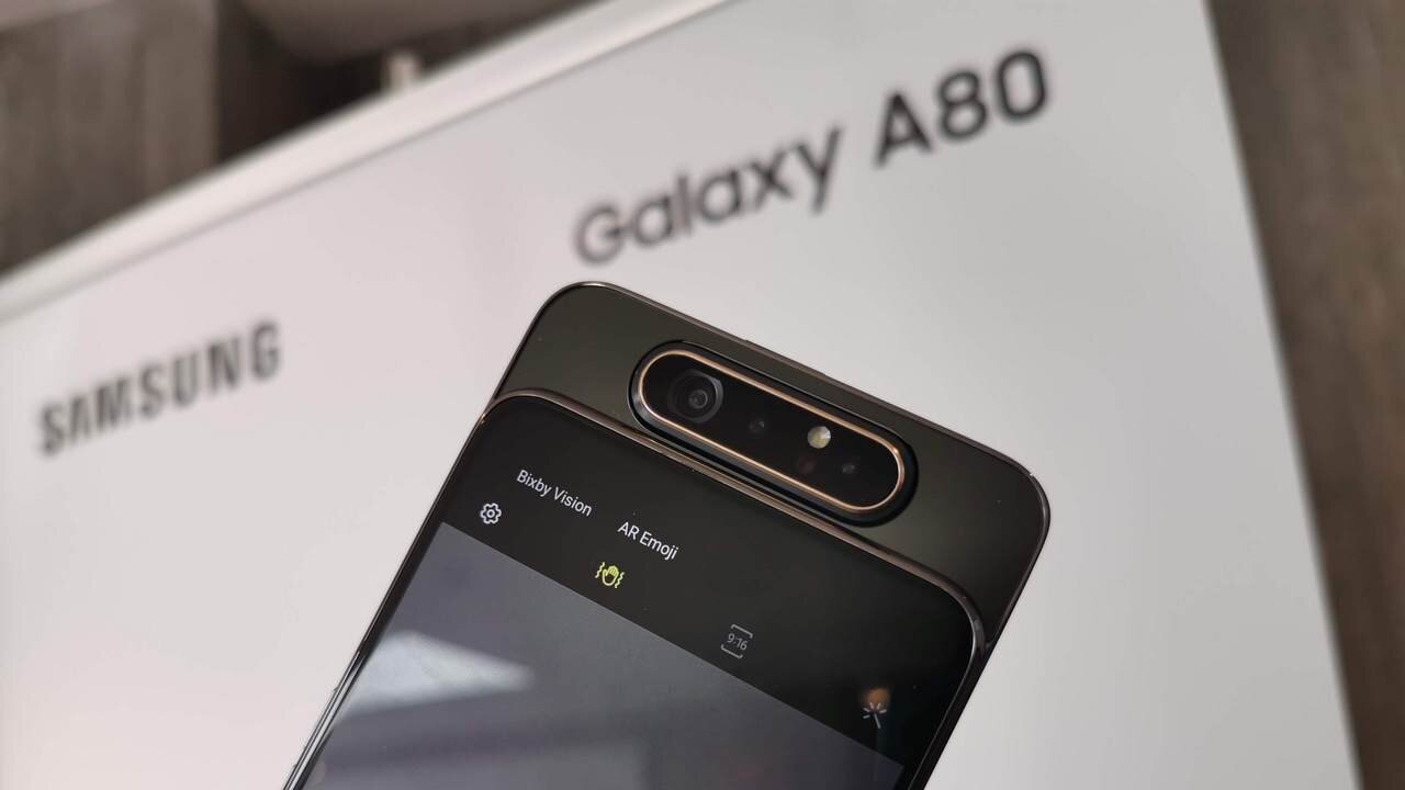 Περισσότερες πληροφορίες για "Hands-on με το Samsung Galaxy A80 και τα υπόλοιπα μοντέλα της σειράς Galaxy A"
