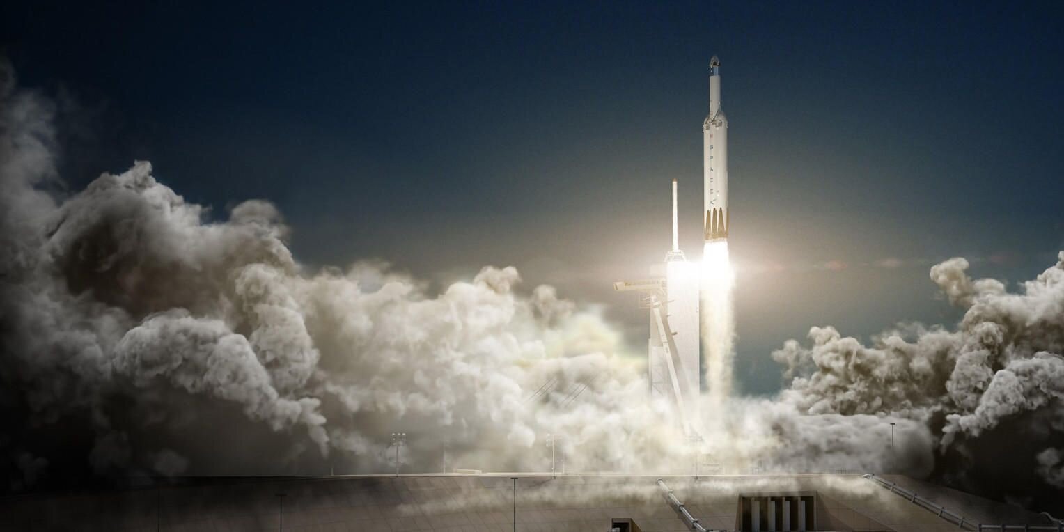 Επιτυχημένη η πρώτη αποστολή του πυραύλου Falcon Heavy της SpaceX, με τα τρία «boosters» του να επιστρέφουν με ασφάλεια