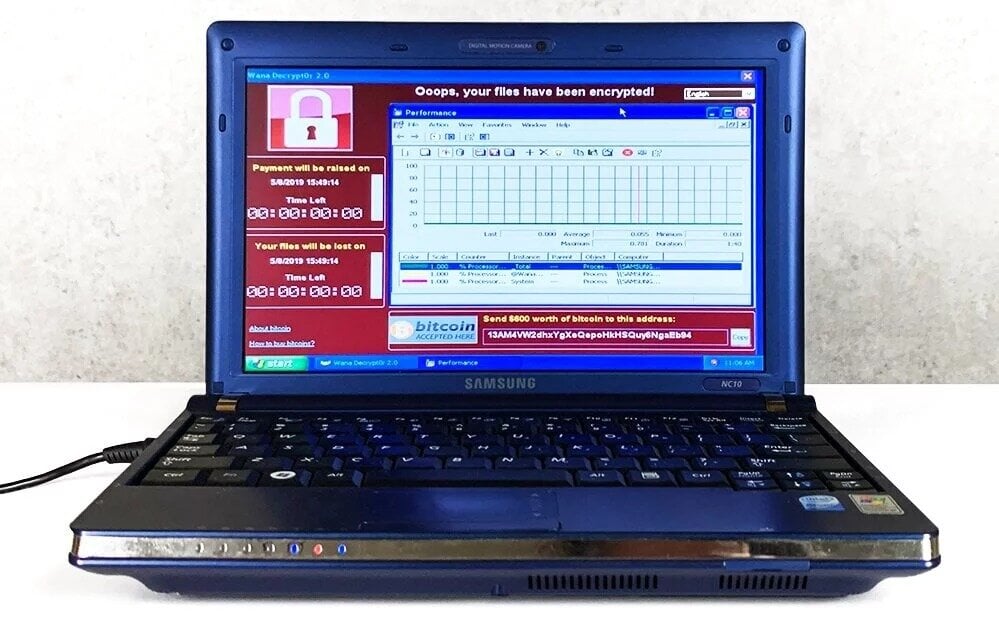 Ένα laptop «φορτωμένο» με μερικούς από τους χειρότερους ιούς στην ιστορία πωλήθηκε σε δημοπρασία έναντι $1,3 εκατομμυρίων