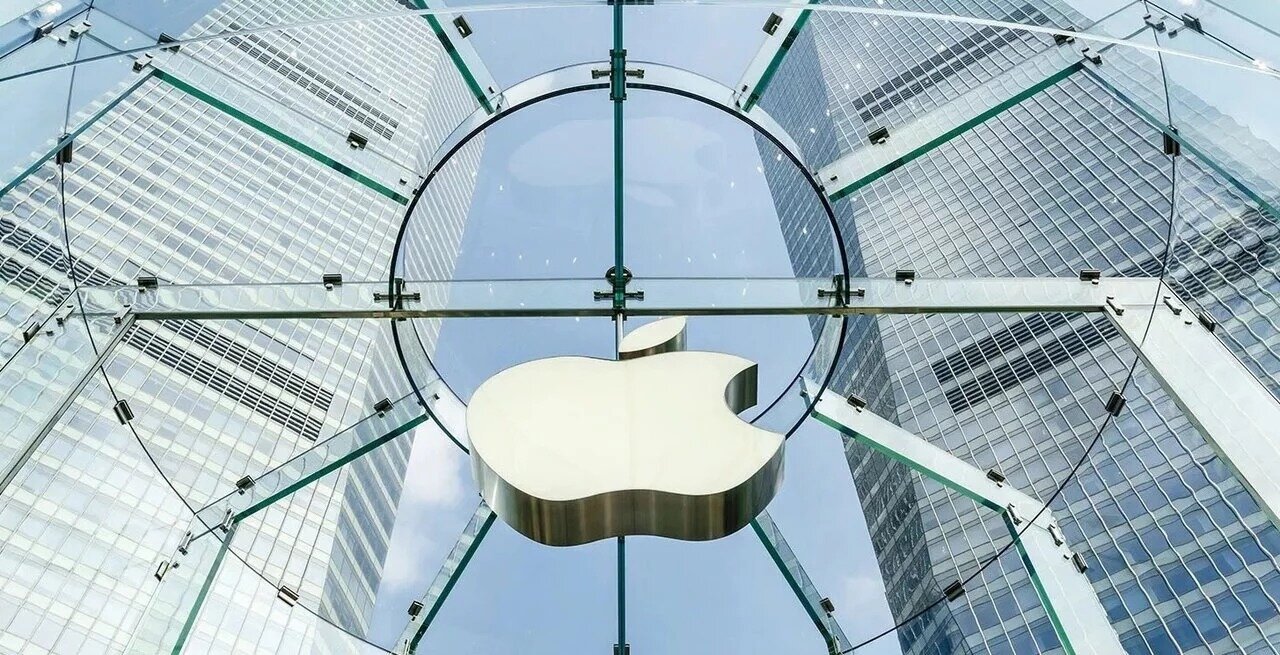 Περισσότερες πληροφορίες για "Απίθανο να μπει στο στόχαστρο της Κίνας η Apple, λέει ο Tim Cook, παρά τις ανησυχίες αναλυτών"